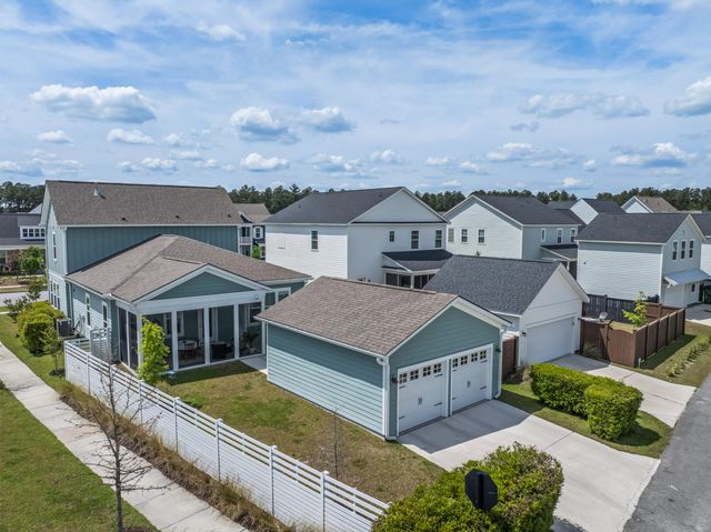 216 Symphony Avenue, Summerville, SC 29486