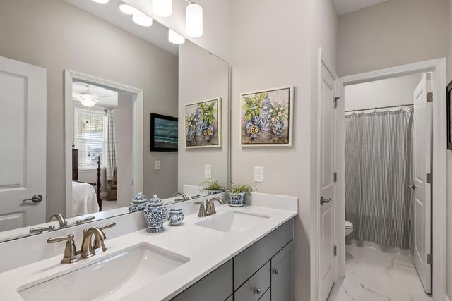 216 Symphony Avenue, Summerville, SC 29486