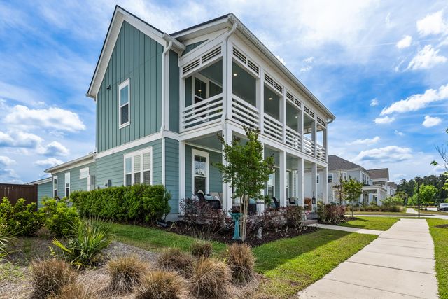216 Symphony Avenue, Summerville, SC 29486
