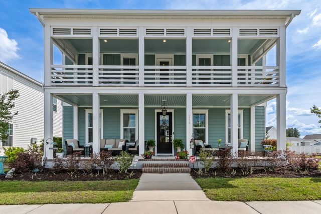 216 Symphony Avenue, Summerville, SC 29486