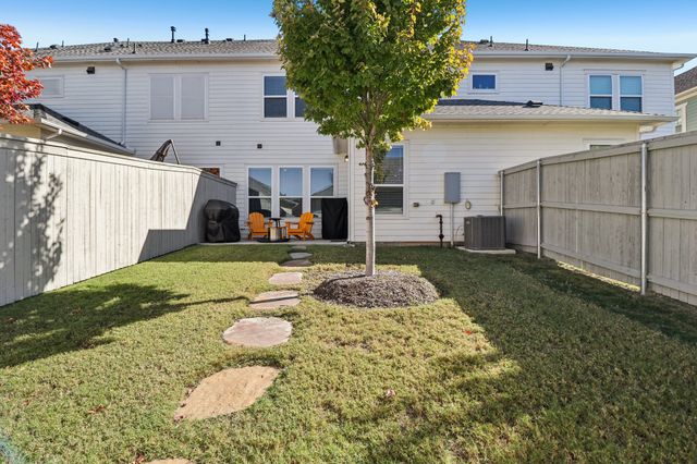 908 Redbrick Lane, Northlake, TX 76247