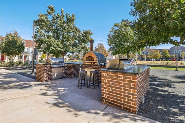 908 Redbrick Lane, Northlake, TX 76247