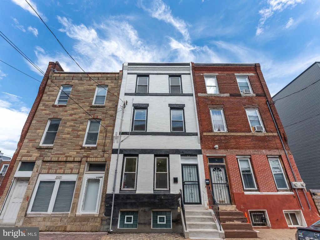 2527 W JEFFERSON ST, PHILADELPHIA, PA 19121 — exterior
