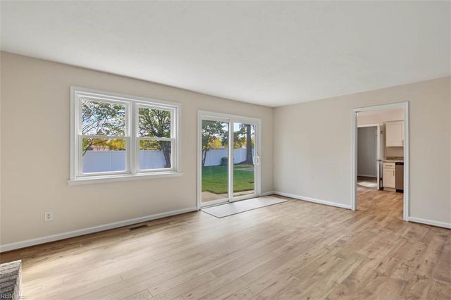 5135 Westerly DR, Virginia Beach, VA 23464