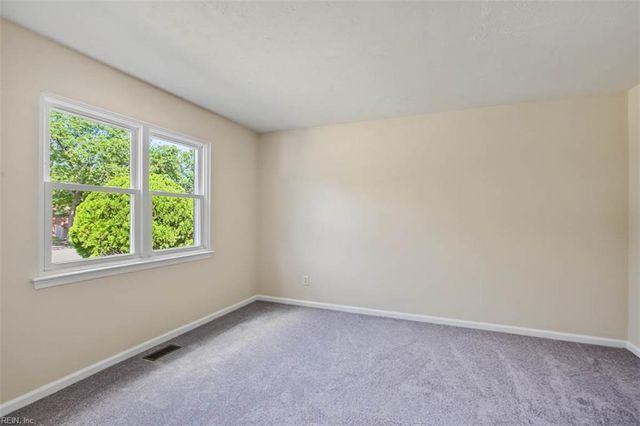 5135 Westerly DR, Virginia Beach, VA 23464