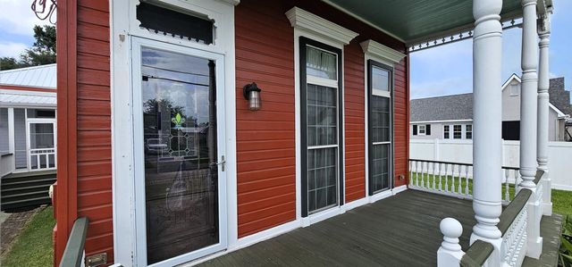 516 Iberville, Donaldsonville, LA 70346
