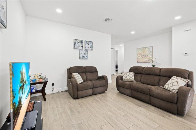 200 Marie Drive, West Palm Beach, FL 33415