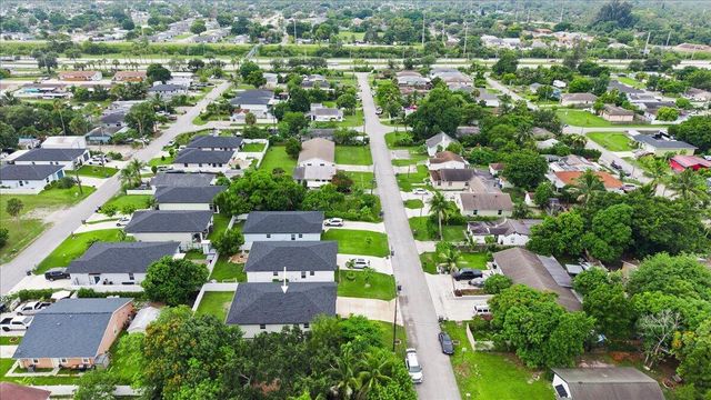 200 Marie Drive, West Palm Beach, FL 33415