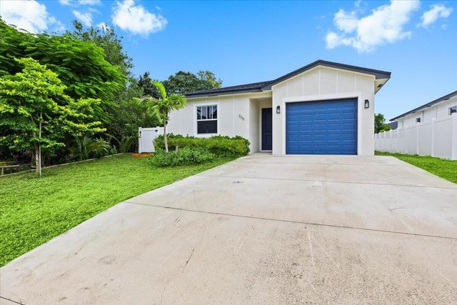 200 Marie Drive, West Palm Beach, FL 33415