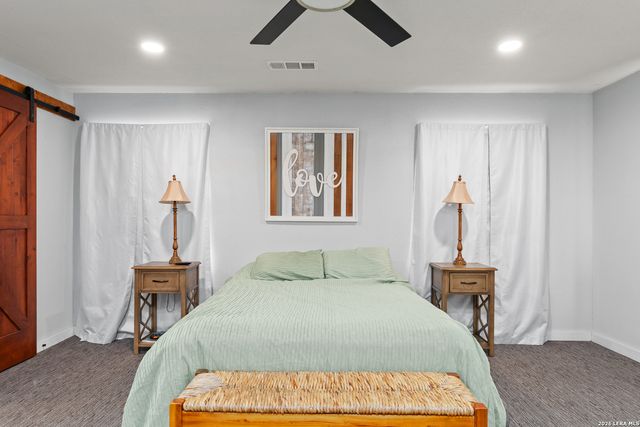 15285 skaggs, Atascosa, TX 78002