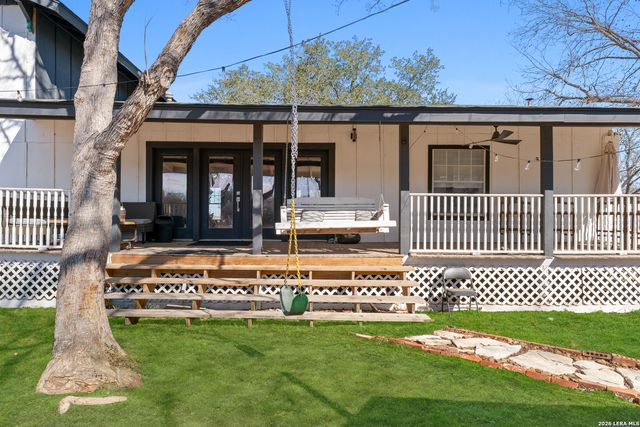 15285 skaggs, Atascosa, TX 78002