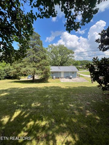 305 Grandeur Drive, Knoxville, TN 37920