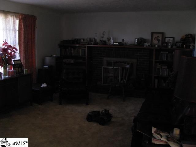 1929 Dewberry Road, Spartanburg, SC 29307