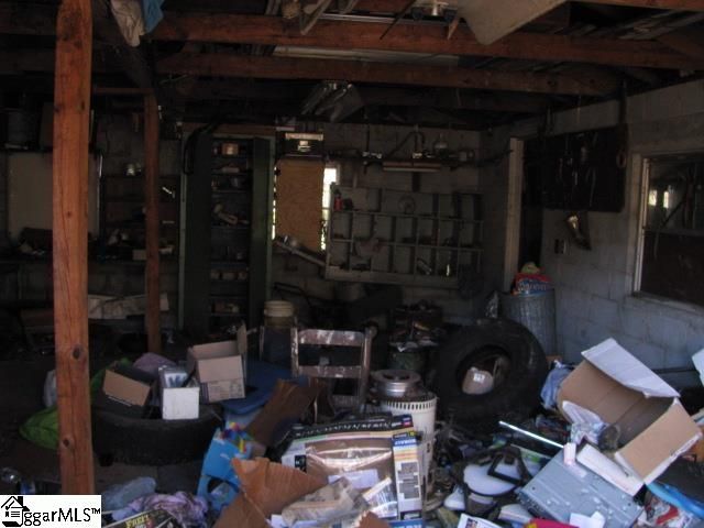 1929 Dewberry Road, Spartanburg, SC 29307