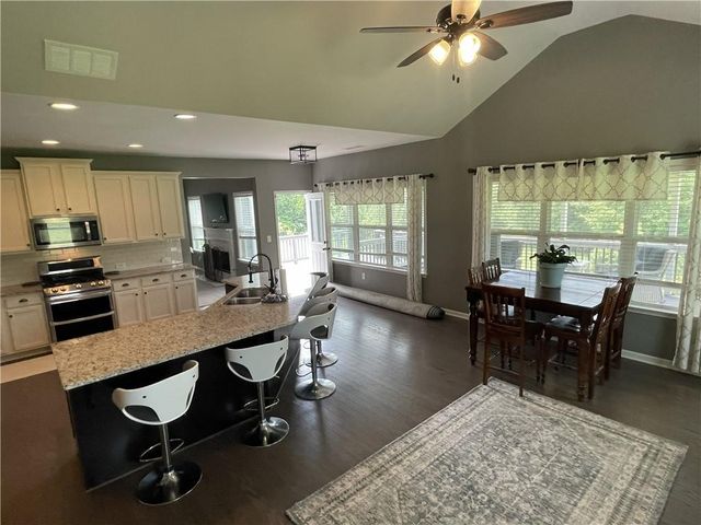 132 Blue Sky Drive, Dawsonville, GA 30534