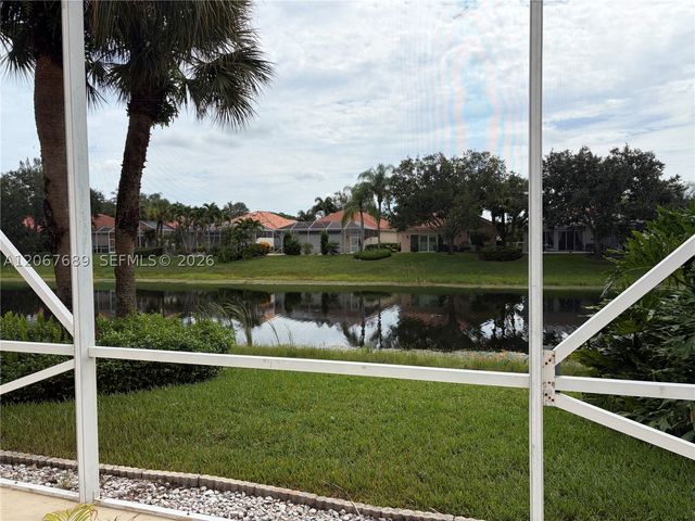2786 James River Rd, West Palm Beach, FL 33411