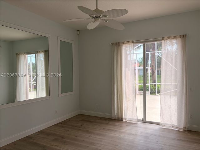 2786 James River Rd, West Palm Beach, FL 33411