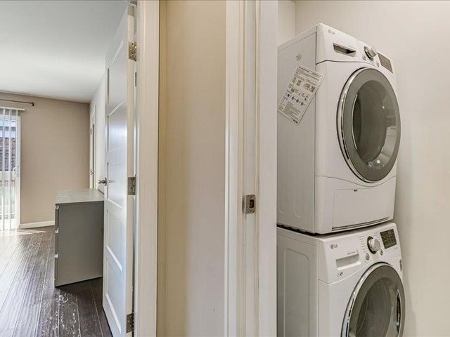 3110 Red River ST D-212, Austin, TX 78705