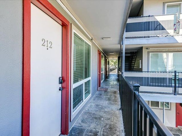 3110 Red River ST D-212, Austin, TX 78705