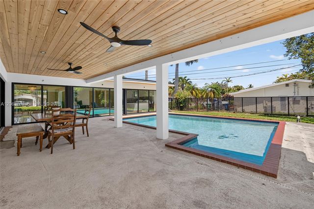 8880 SW 149th Street, Palmetto Bay, FL 33176
