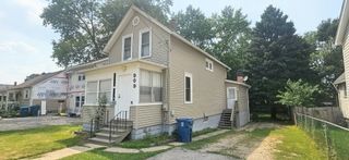 909 E Lake Street, Aurora, IL 60506