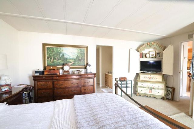 472 Chateau La Salle Drive, San Jose, CA 95111