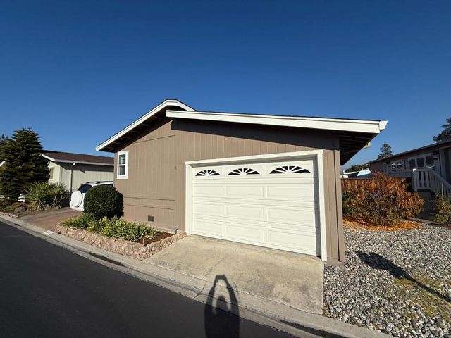 472 Chateau La Salle Drive, San Jose, CA 95111