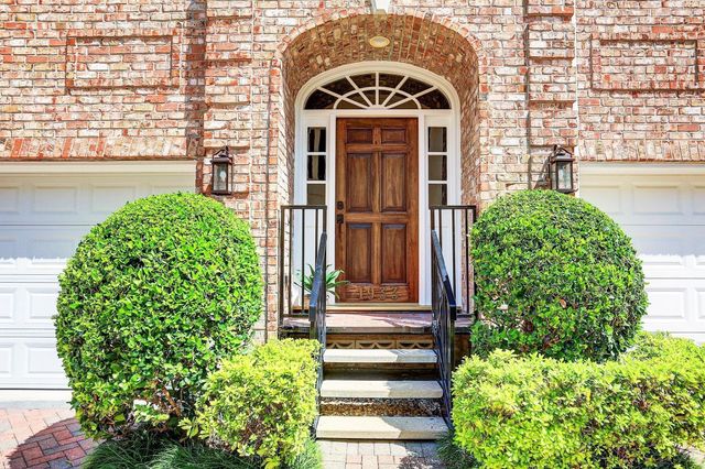 1933 Woodbury Street A, Houston, TX 77030