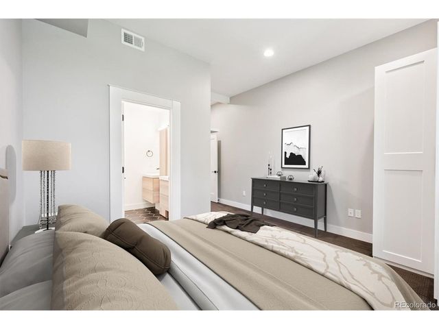 3124 N Gilpin St, Denver, CO 80205