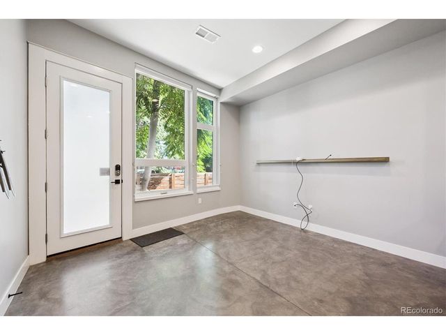 3124 N Gilpin St, Denver, CO 80205