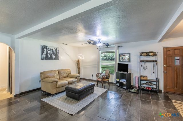 13273 Estate Trail, Belton, TX 76513