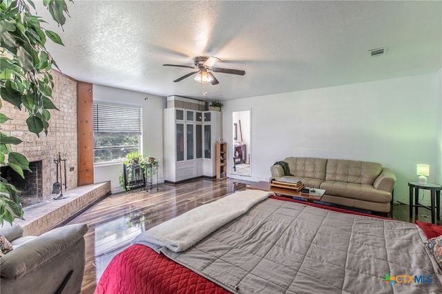 13273 Estate Trail, Belton, TX 76513