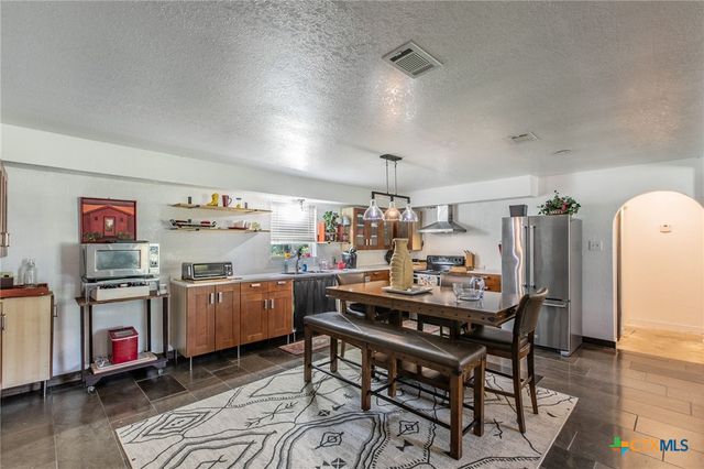 13273 Estate Trail, Belton, TX 76513