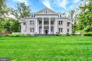 1335 SMALLBROOK LN #C-1, York, PA 17403