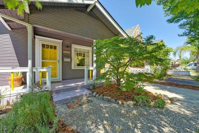 2232 Gerber Ave, Sacramento, CA 95817