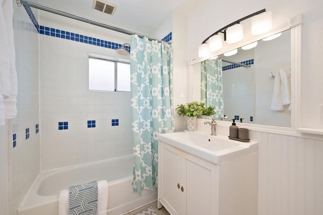 2232 Gerber Ave, Sacramento, CA 95817