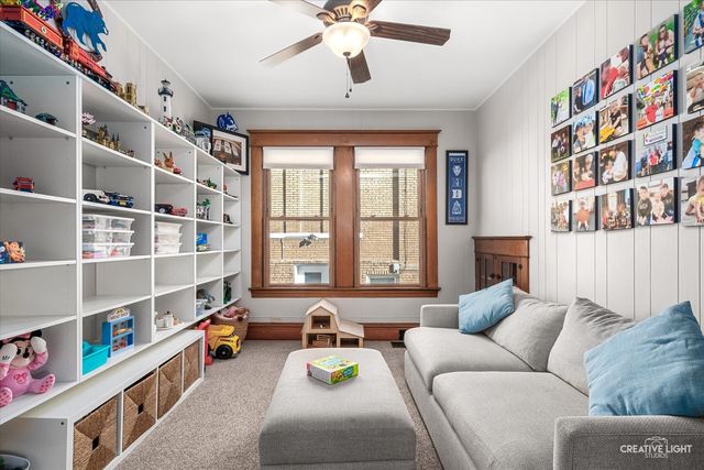 171 N Sycamore Street, Hinckley, IL 60520