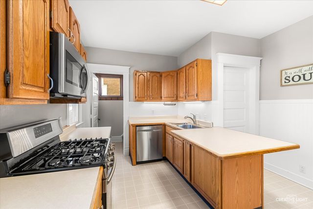 171 N Sycamore Street, Hinckley, IL 60520