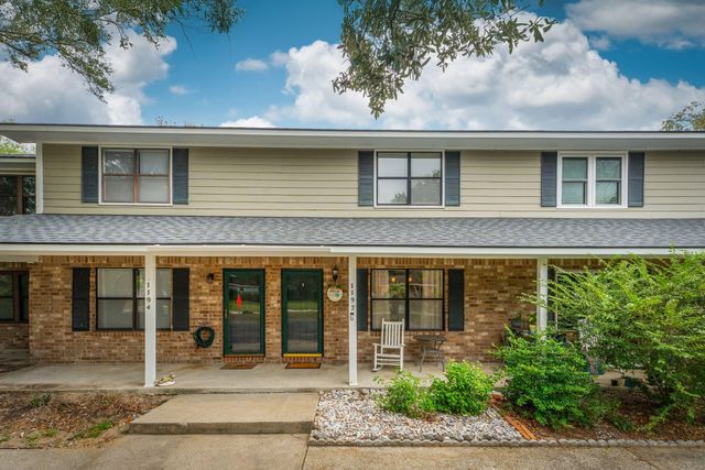 1192 Julian Clark Road, Charleston, SC 29412