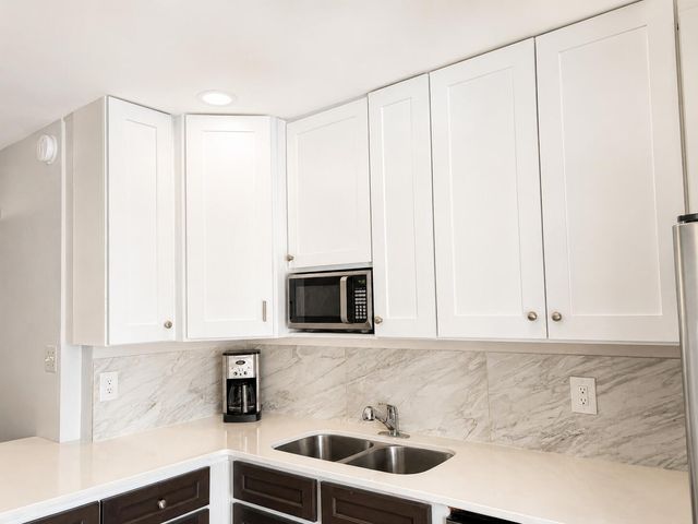1192 Julian Clark Road, Charleston, SC 29412
