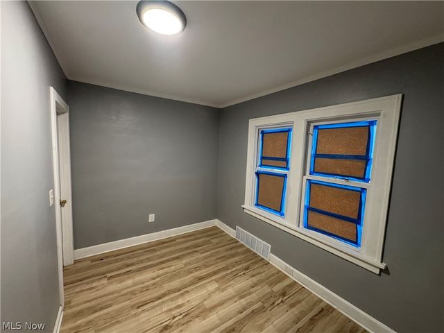 10502 Miles Avenue, Cleveland, OH 44105