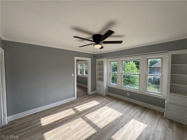 10502 Miles Avenue, Cleveland, OH 44105