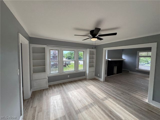 10502 Miles Avenue, Cleveland, OH 44105