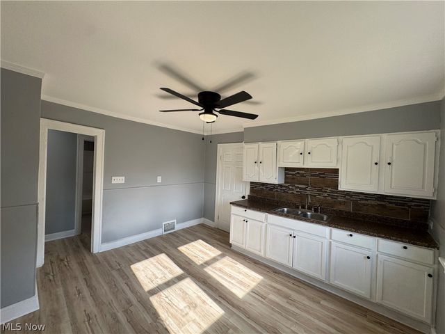 10502 Miles Avenue, Cleveland, OH 44105