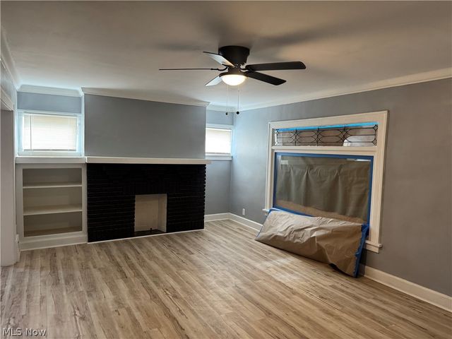 10502 Miles Avenue, Cleveland, OH 44105
