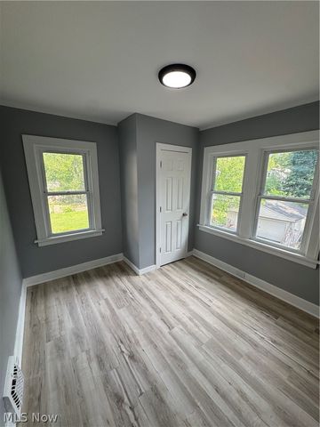 10502 Miles Avenue, Cleveland, OH 44105