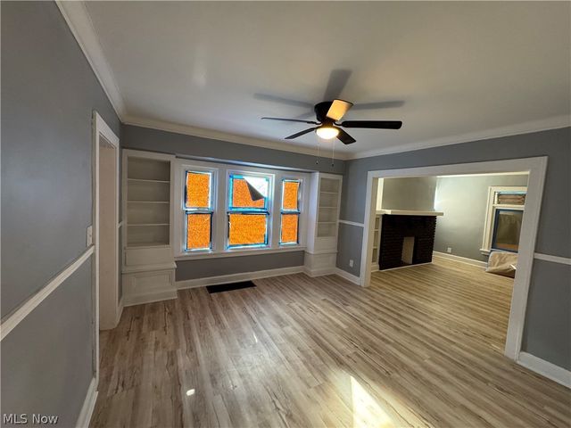 10502 Miles Avenue, Cleveland, OH 44105