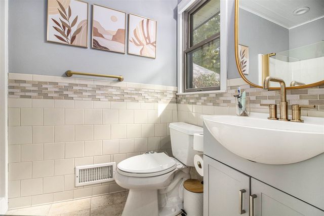 12919 Sikkema Drive, Grand Haven, MI 49417