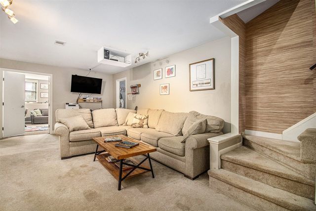 12919 Sikkema Drive, Grand Haven, MI 49417