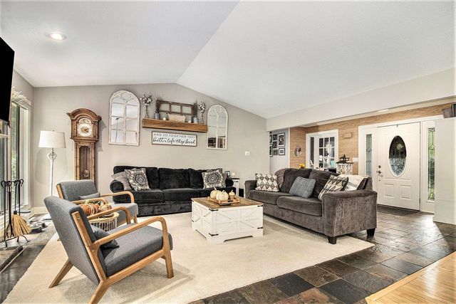 12919 Sikkema Drive, Grand Haven, MI 49417